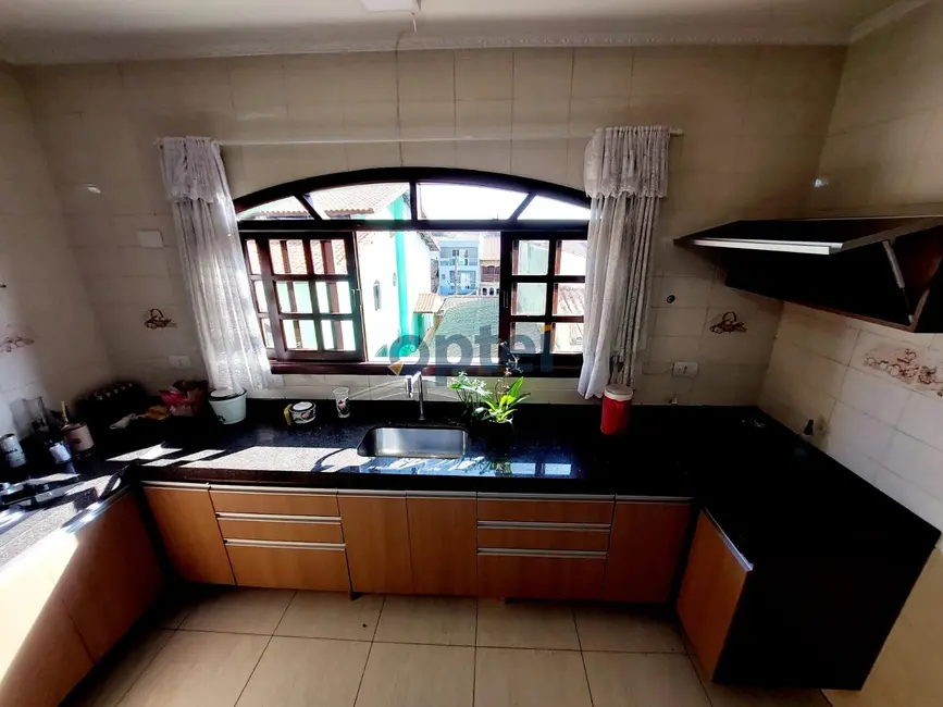 Foto 5 de Sobrado com 2 quartos à venda, 179m2 em Jardim Rina, Santo Andre - SP