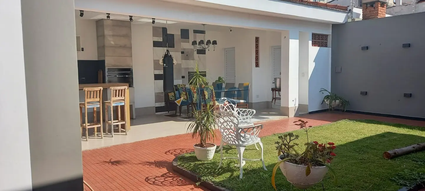 Foto 3 de Casa com 3 quartos à venda, 210m2 em Sao Bernardo Do Campo - SP
