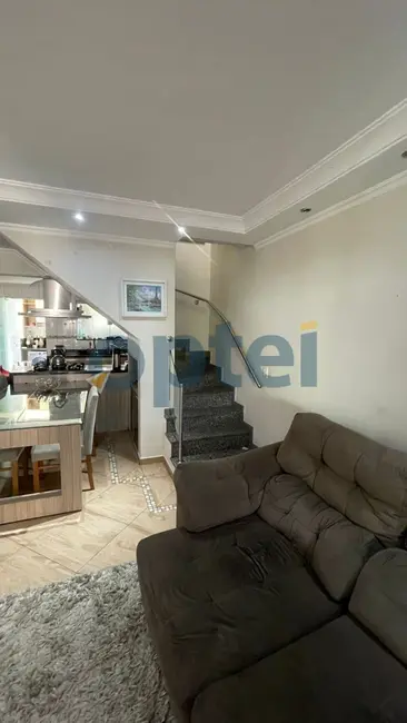 Foto 2 de Sobrado com 3 quartos à venda, 101m2 em Vila Alzira, Santo Andre - SP