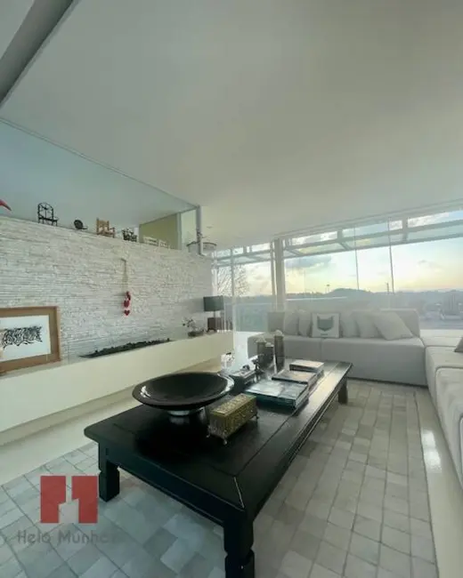 Casa com 3 quartos à venda, 986m2 em Alphaville, Santana De Parnaiba - SP - imagem 7 Foto 7 de Casa com 3 quartos à venda, 986m2 em Alphaville, Santana De Parnaiba - SP