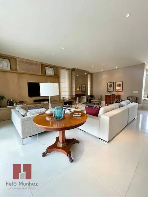 Casa com 3 quartos à venda, 424m2 em Alphaville, Santana De Parnaiba - SP - imagem 7 Foto 7 de Casa com 3 quartos à venda, 424m2 em Alphaville, Santana De Parnaiba - SP