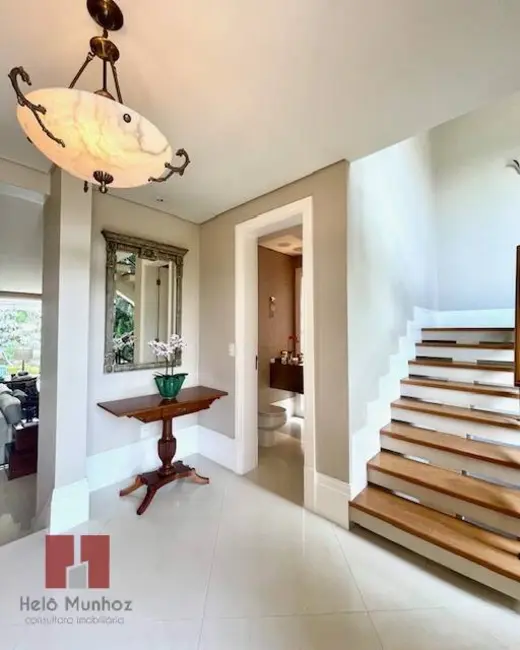 Casa com 3 quartos à venda, 424m2 em Alphaville, Santana De Parnaiba - SP - imagem 2 Foto 2 de Casa com 3 quartos à venda, 424m2 em Alphaville, Santana De Parnaiba - SP