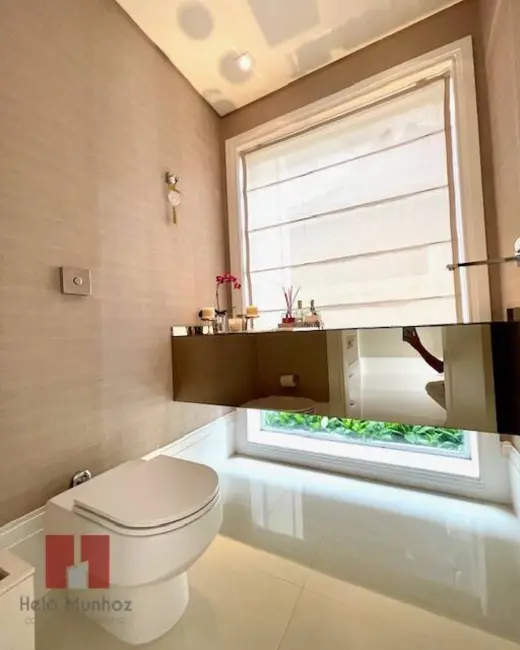 Casa com 3 quartos à venda, 424m2 em Alphaville, Santana De Parnaiba - SP - imagem 3 Foto 3 de Casa com 3 quartos à venda, 424m2 em Alphaville, Santana De Parnaiba - SP