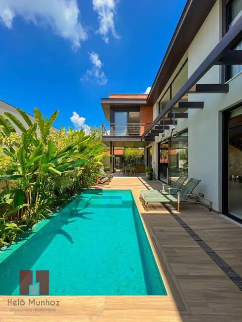 Casa com 4 quartos à venda, 490m2 em Alphaville, Santana De Parnaiba - SP - imagem 9 Foto 9 de Casa com 4 quartos à venda, 490m2 em Alphaville, Santana De Parnaiba - SP
