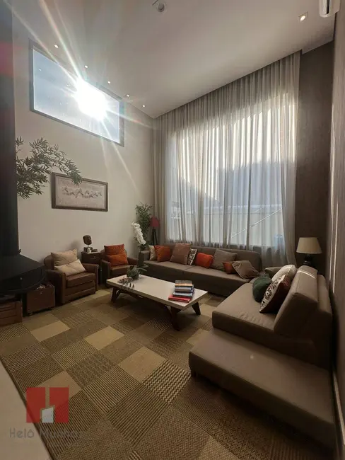 Casa com 3 quartos à venda, 420m2 em Alphaville, Santana De Parnaiba - SP - imagem 8 Foto 8 de Casa com 3 quartos à venda, 420m2 em Alphaville, Santana De Parnaiba - SP