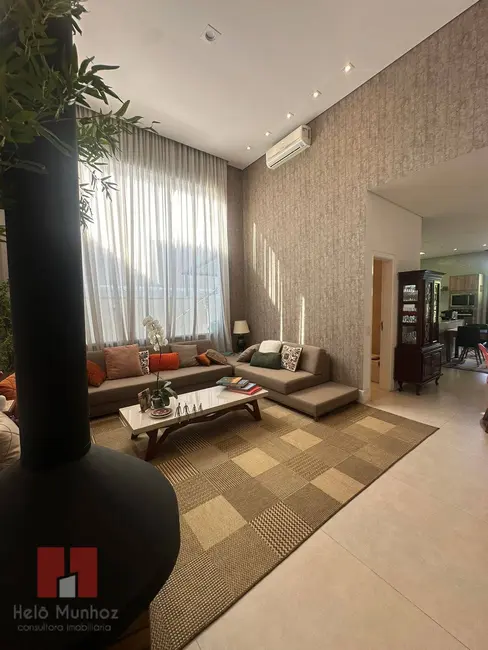 Casa com 3 quartos à venda, 420m2 em Alphaville, Santana De Parnaiba - SP - imagem 6 Foto 6 de Casa com 3 quartos à venda, 420m2 em Alphaville, Santana De Parnaiba - SP
