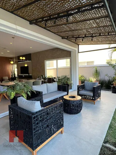 Casa com 4 quartos à venda, 505m2 em Alphaville, Santana De Parnaiba - SP - imagem 7 Foto 7 de Casa com 4 quartos à venda, 505m2 em Alphaville, Santana De Parnaiba - SP