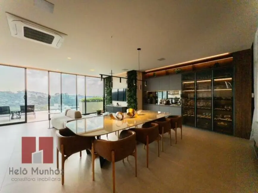 Casa com 4 quartos à venda, 490m2 em Alphaville, Santana De Parnaiba - SP - imagem 8 Foto 8 de Casa com 4 quartos à venda, 490m2 em Alphaville, Santana De Parnaiba - SP