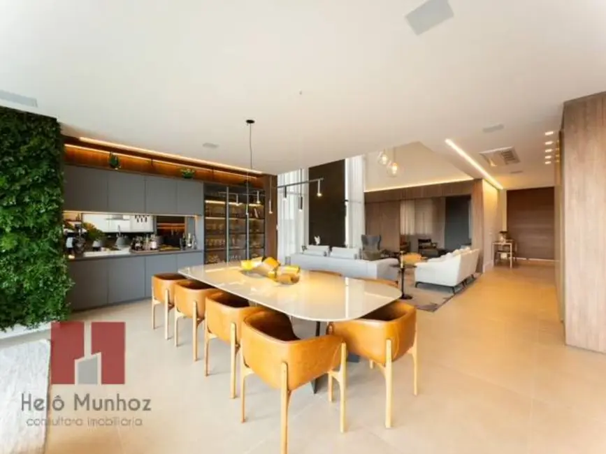 Casa com 4 quartos à venda, 490m2 em Alphaville, Santana De Parnaiba - SP - imagem 9 Foto 9 de Casa com 4 quartos à venda, 490m2 em Alphaville, Santana De Parnaiba - SP