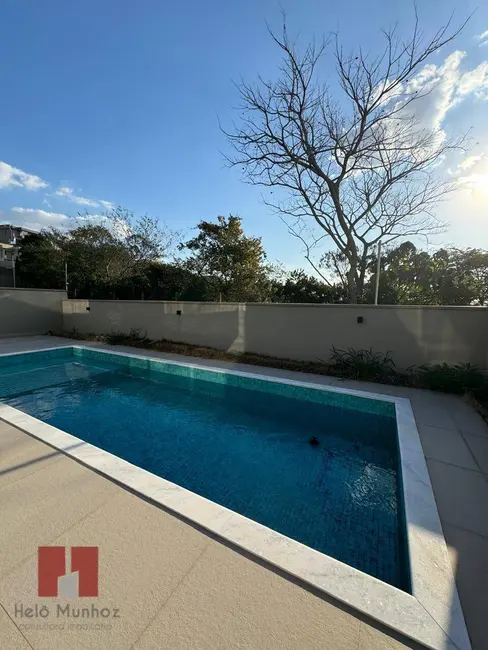 Casa com 4 quartos à venda, 542m2 em Alphaville, Santana De Parnaiba - SP - imagem 1 Foto 1 de Casa com 4 quartos à venda, 542m2 em Alphaville, Santana De Parnaiba - SP
