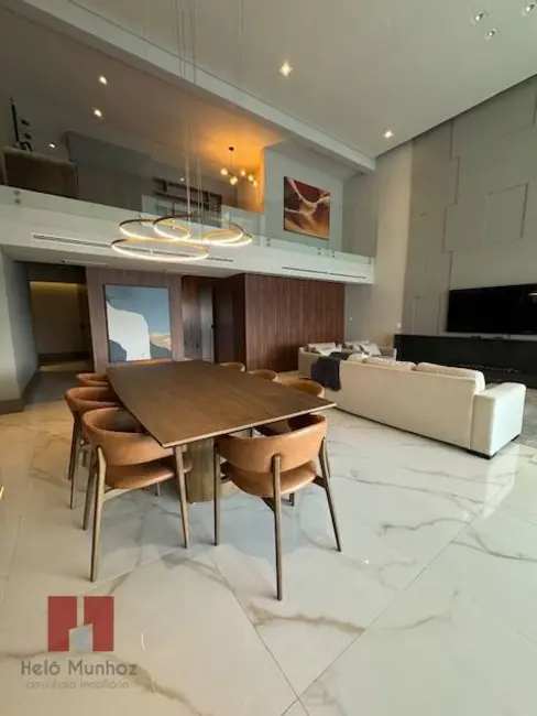 Foto 7 de Apartamento com 3 quartos para alugar, 335m2 em Alphaville Empresarial, Barueri - SP