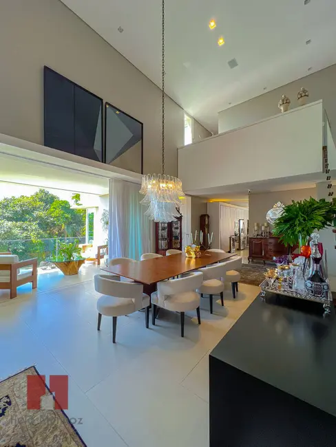 Casa com 4 quartos à venda, 980m2 em Alphaville, Santana De Parnaiba - SP - imagem 4 Foto 4 de Casa com 4 quartos à venda, 980m2 em Alphaville, Santana De Parnaiba - SP