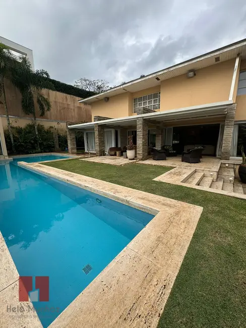 Foto 1 de Casa com 4 quartos à venda e para alugar, 1800m2 em Alphaville, Santana De Parnaiba - SP