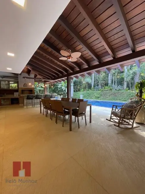 Foto 3 de Casa com 4 quartos à venda, 1210m2 em Balneario Praia do Perequê, Guaruja - SP