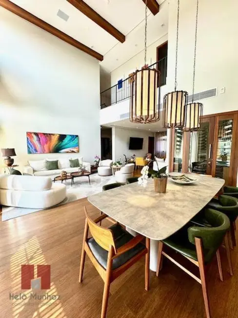 Casa com 5 quartos à venda, 758m2 em Alphaville, Santana De Parnaiba - SP - imagem 9 Foto 9 de Casa com 5 quartos à venda, 758m2 em Alphaville, Santana De Parnaiba - SP