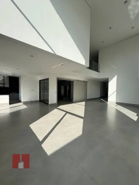 Casa com 4 quartos à venda, 479m2 em Alphaville, Santana De Parnaiba - SP - imagem 7 Foto 7 de Casa com 4 quartos à venda, 479m2 em Alphaville, Santana De Parnaiba - SP