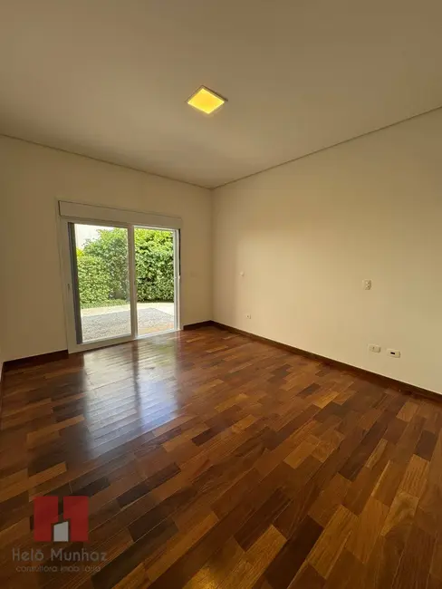 Casa com 3 quartos à venda, 490m2 em Alphaville, Santana De Parnaiba - SP - imagem 9 Foto 9 de Casa com 3 quartos à venda, 490m2 em Alphaville, Santana De Parnaiba - SP
