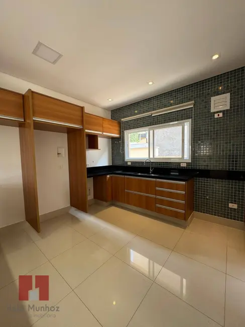 Casa com 3 quartos à venda, 490m2 em Alphaville, Santana De Parnaiba - SP - imagem 3 Foto 3 de Casa com 3 quartos à venda, 490m2 em Alphaville, Santana De Parnaiba - SP