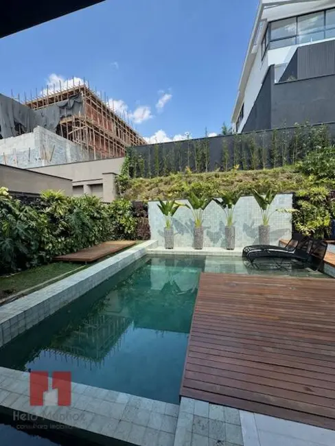 Casa com 3 quartos à venda, 490m2 em Alphaville, Santana De Parnaiba - SP - imagem 7 Foto 7 de Casa com 3 quartos à venda, 490m2 em Alphaville, Santana De Parnaiba - SP