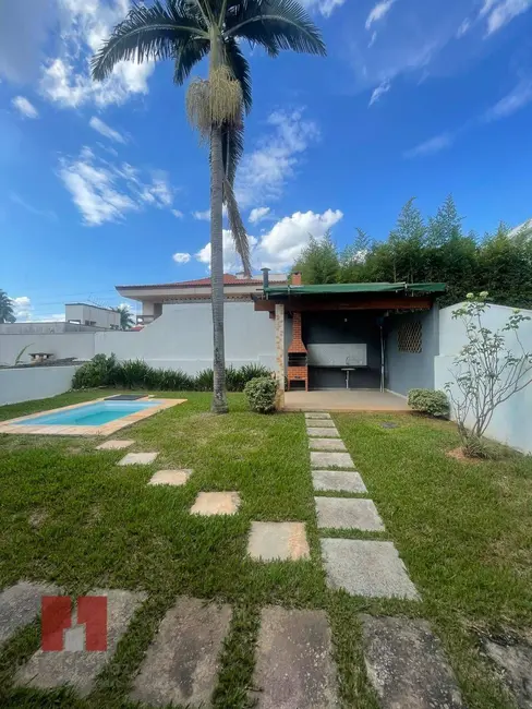 Casa com 4 quartos à venda, 360m2 em Alphaville, Santana De Parnaiba - SP - imagem 5 Foto 5 de Casa com 4 quartos à venda, 360m2 em Alphaville, Santana De Parnaiba - SP