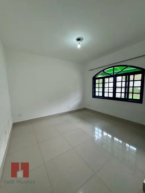 Casa com 4 quartos à venda, 360m2 em Alphaville, Santana De Parnaiba - SP - imagem 3 Foto 3 de Casa com 4 quartos à venda, 360m2 em Alphaville, Santana De Parnaiba - SP