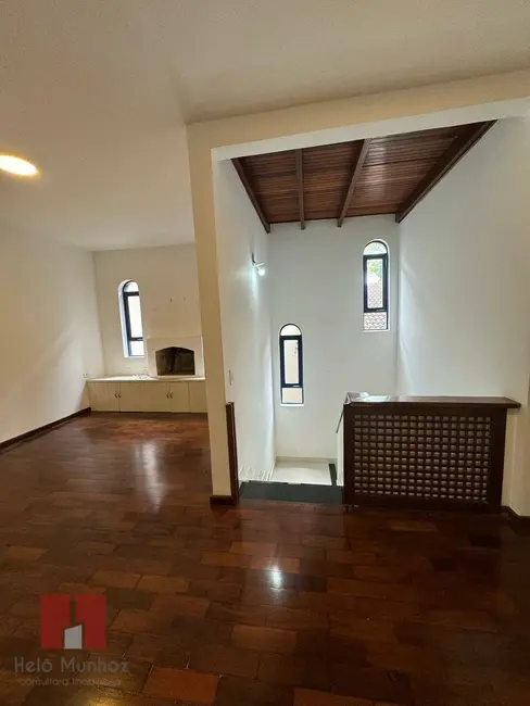 Casa com 4 quartos à venda, 360m2 em Alphaville, Santana De Parnaiba - SP - imagem 9 Foto 9 de Casa com 4 quartos à venda, 360m2 em Alphaville, Santana De Parnaiba - SP