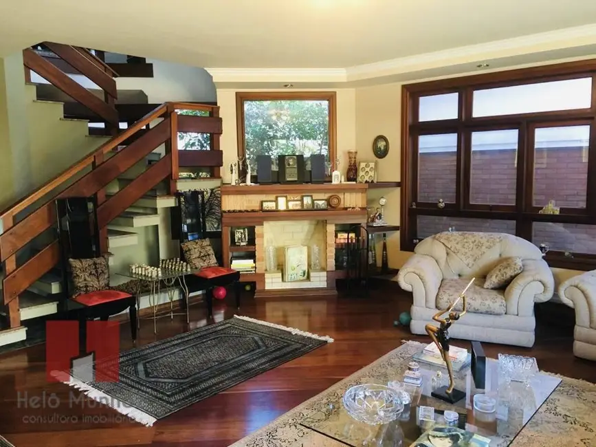 Casa com 5 quartos à venda, 480m2 em Alphaville, Santana De Parnaiba - SP - imagem 4 Foto 4 de Casa com 5 quartos à venda, 480m2 em Alphaville, Santana De Parnaiba - SP