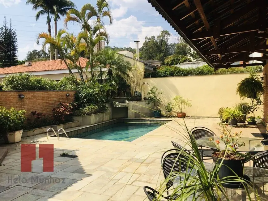 Casa com 5 quartos à venda, 480m2 em Alphaville, Santana De Parnaiba - SP - imagem 2 Foto 2 de Casa com 5 quartos à venda, 480m2 em Alphaville, Santana De Parnaiba - SP