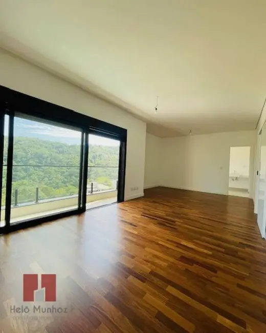 Casa com 4 quartos à venda, 453m2 em Alphaville, Santana De Parnaiba - SP - imagem 6 Foto 6 de Casa com 4 quartos à venda, 453m2 em Alphaville, Santana De Parnaiba - SP