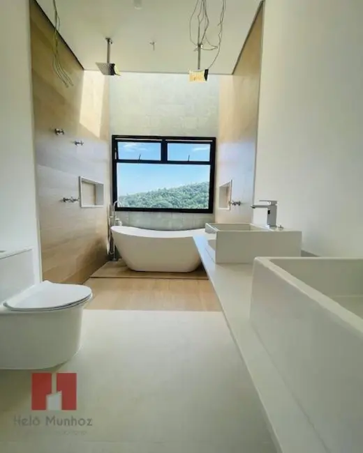 Casa com 4 quartos à venda, 453m2 em Alphaville, Santana De Parnaiba - SP - imagem 9 Foto 9 de Casa com 4 quartos à venda, 453m2 em Alphaville, Santana De Parnaiba - SP