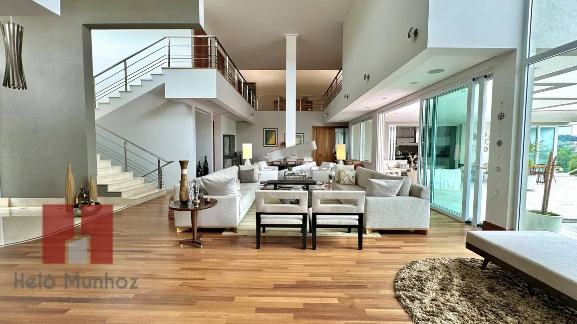 Casa com 4 quartos à venda, 1170m2 em Alphaville, Santana De Parnaiba - SP - imagem 9 Foto 9 de Casa com 4 quartos à venda, 1170m2 em Alphaville, Santana De Parnaiba - SP