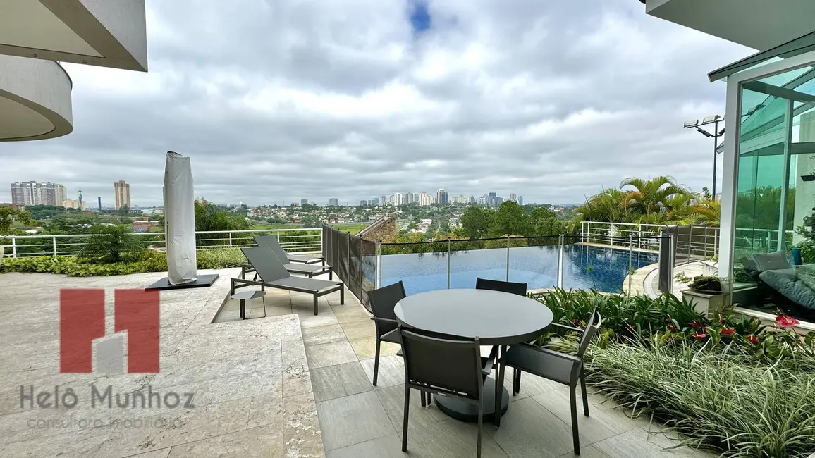 Casa com 4 quartos à venda, 1170m2 em Alphaville, Santana De Parnaiba - SP - imagem 5 Foto 5 de Casa com 4 quartos à venda, 1170m2 em Alphaville, Santana De Parnaiba - SP