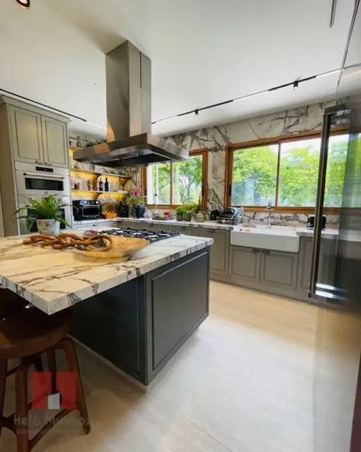 Foto 6 de Casa com 5 quartos à venda, 1200m2 em Tamboré, Santana De Parnaiba - SP