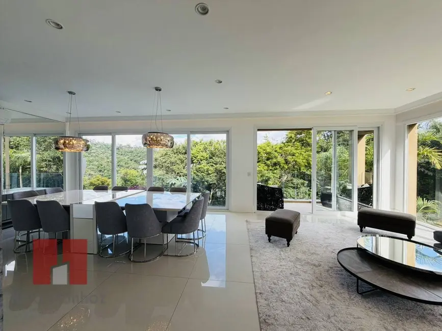 Casa com 3 quartos à venda, 490m2 em Alphaville, Santana De Parnaiba - SP - imagem 3 Foto 3 de Casa com 3 quartos à venda, 490m2 em Alphaville, Santana De Parnaiba - SP