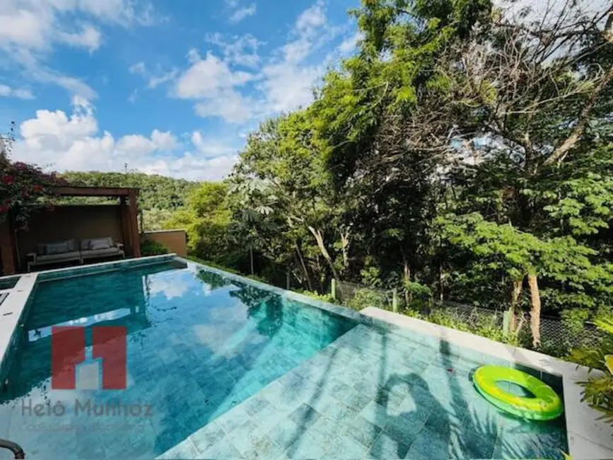 Casa com 3 quartos à venda, 490m2 em Alphaville, Santana De Parnaiba - SP - imagem 4 Foto 4 de Casa com 3 quartos à venda, 490m2 em Alphaville, Santana De Parnaiba - SP