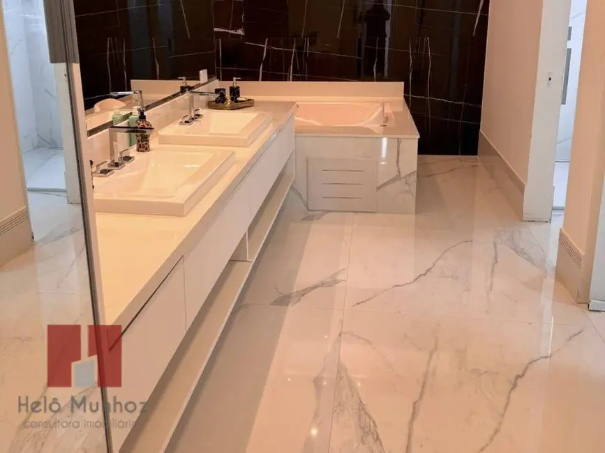 Foto 4 de Casa com 4 quartos à venda, 624m2 em Alphaville, Santana De Parnaiba - SP