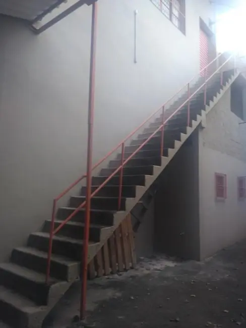 Foto 2 de Armazém / Galpão para alugar, 300m2 em Vila Califórnia, São Paulo - SP