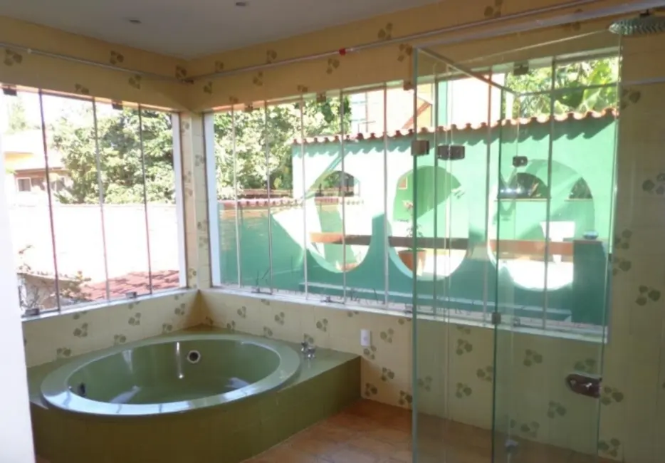 Sobrado com 4 quartos à venda, 850m2 em Interlagos, São Paulo - SP - imagem 2 Foto 2 de Sobrado com 4 quartos à venda, 850m2 em Interlagos, São Paulo - SP