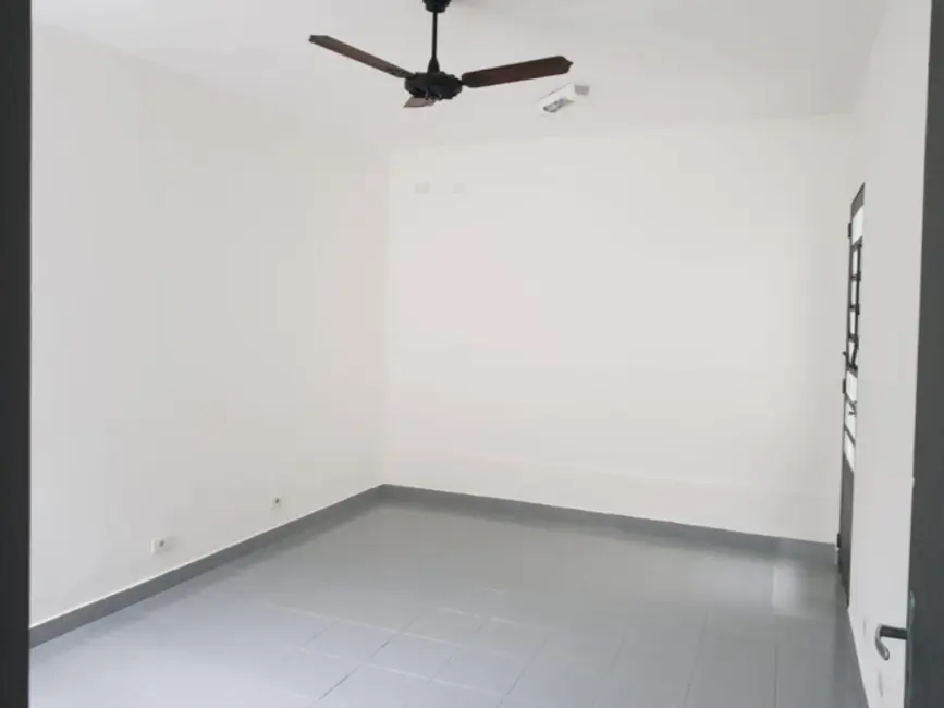 Foto 3 de Casa com 11 quartos à venda, 253m2 em Socorro, São Paulo - SP