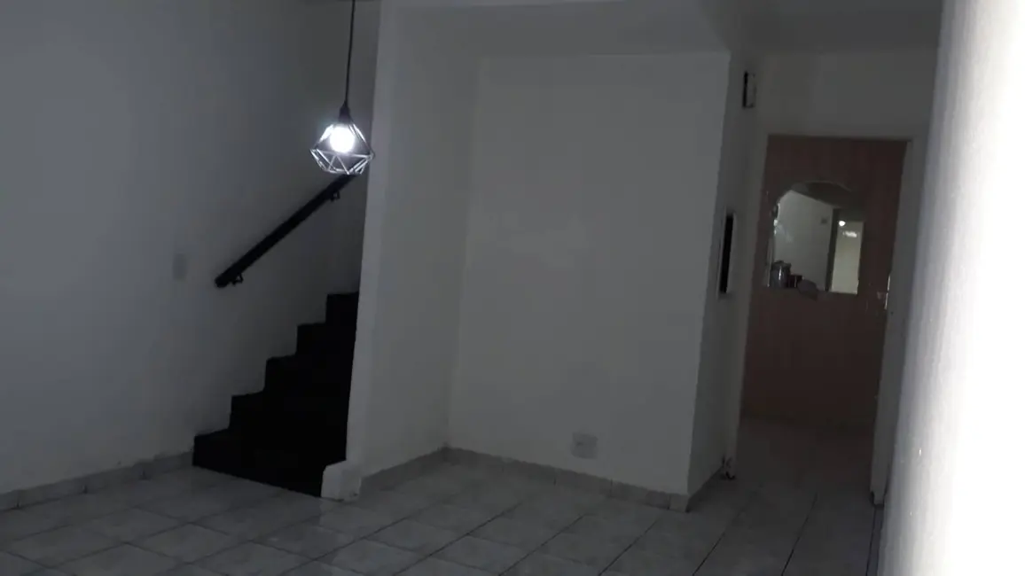 Sobrado com 3 quartos à venda, 120m2 em Jardim Aparecida, São Paulo - SP - imagem 4 Foto 4 de Sobrado com 3 quartos à venda, 120m2 em Jardim Aparecida, São Paulo - SP