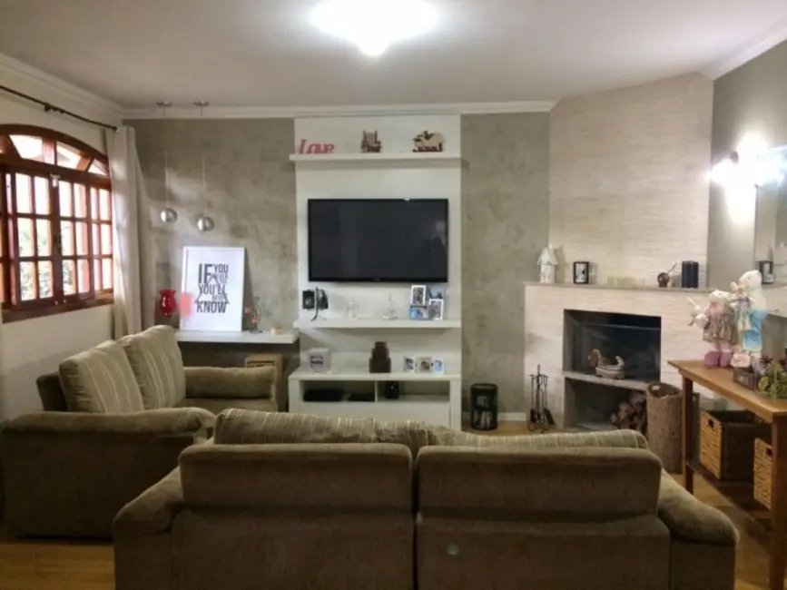 Casa com 3 quartos à venda, 300m2 em Interlagos, São Paulo - SP - imagem 6 Foto 6 de Casa com 3 quartos à venda, 300m2 em Interlagos, São Paulo - SP