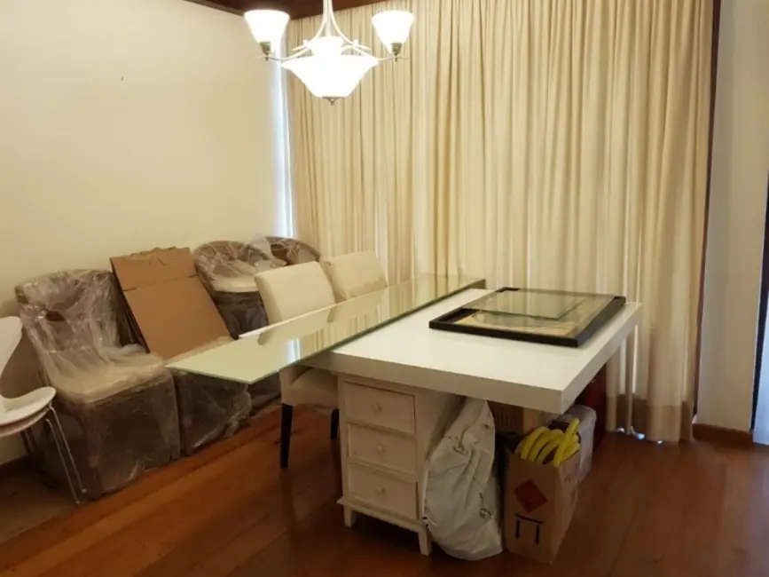 Casa com 4 quartos à venda, 450m2 em Interlagos, São Paulo - SP - imagem 3 Foto 3 de Casa com 4 quartos à venda, 450m2 em Interlagos, São Paulo - SP