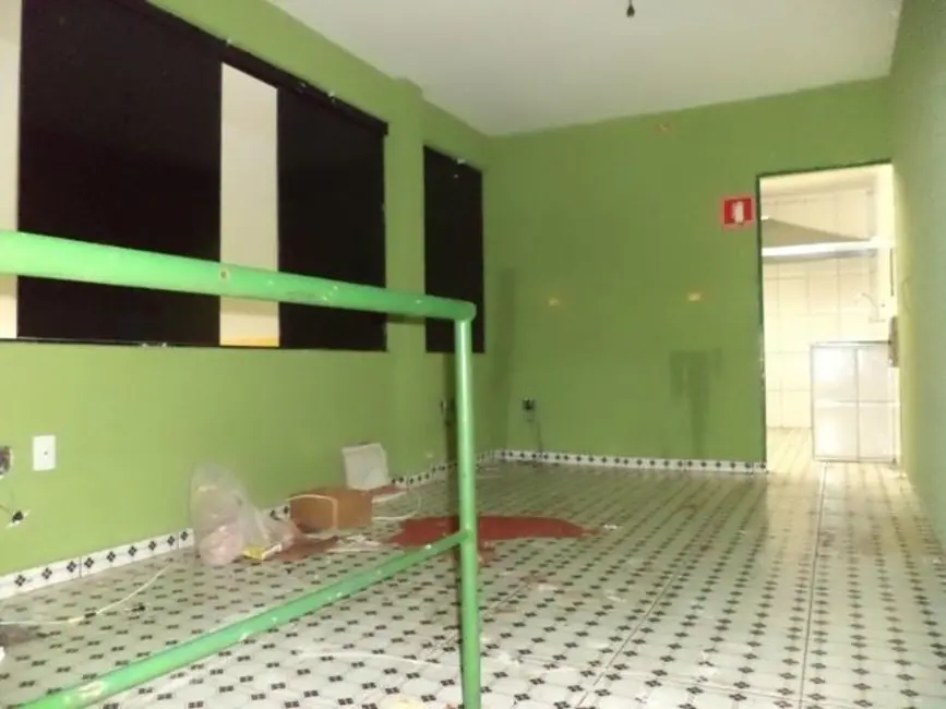 Foto 3 de Sala Comercial à venda e para alugar, 200m2 em Jardim Três Marias, São Paulo - SP
