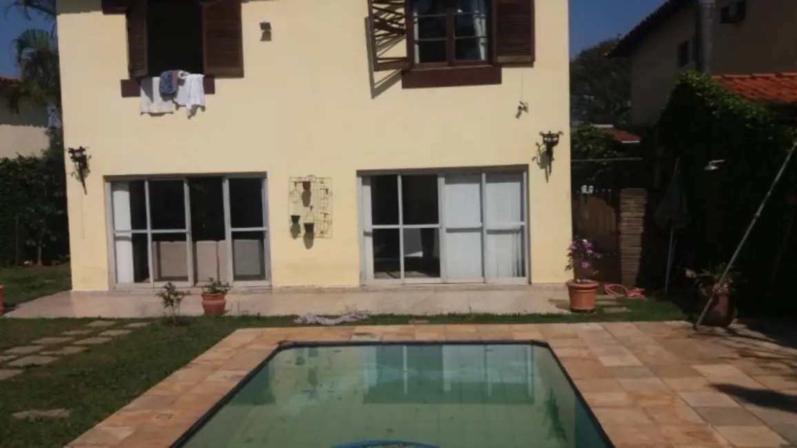 Foto 3 de Sobrado com 4 quartos à venda, 258m2 em Interlagos, São Paulo - SP