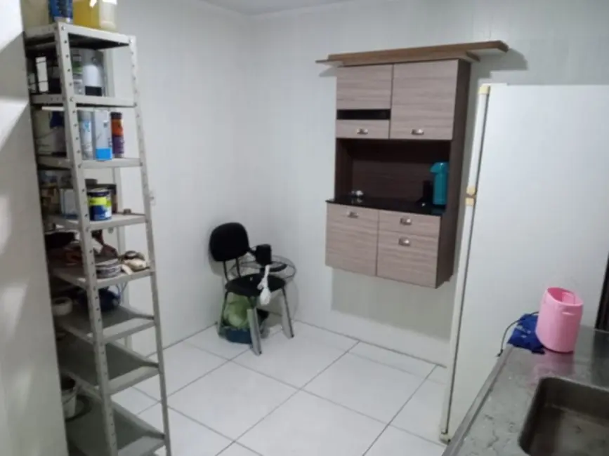 Foto 2 de Casa com 5 quartos para alugar, 125m2 em Vila São José (Cidade Dutra), São Paulo - SP