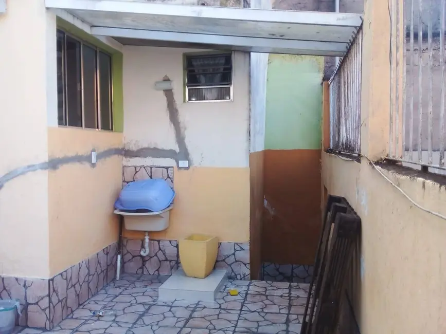 Casa com 4 quartos à venda, 200m2 em Vila Constança, São Paulo - SP - imagem 4 Foto 4 de Casa com 4 quartos à venda, 200m2 em Vila Constança, São Paulo - SP