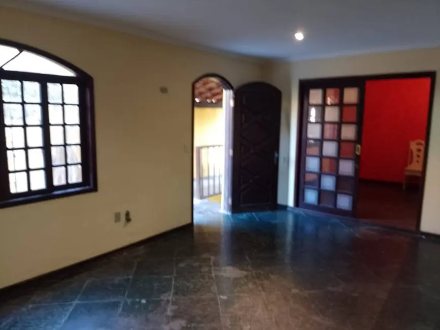 Foto 1 de Sobrado com 3 quartos à venda, 200m2 em Jardim Alpino, São Paulo - SP