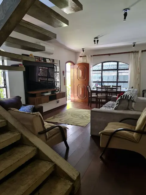 Casa com 3 quartos à venda, 130m2 em Jardim das Imbuias, São Paulo - SP - imagem 8 Foto 8 de Casa com 3 quartos à venda, 130m2 em Jardim das Imbuias, São Paulo - SP