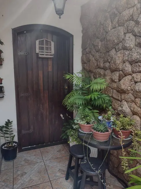 Casa com 3 quartos à venda, 130m2 em Jardim das Imbuias, São Paulo - SP - imagem 5 Foto 5 de Casa com 3 quartos à venda, 130m2 em Jardim das Imbuias, São Paulo - SP