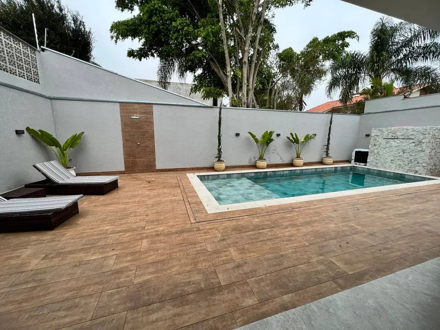 Foto 3 de Casa com 3 quartos à venda, 220m2 em Interlagos, São Paulo - SP